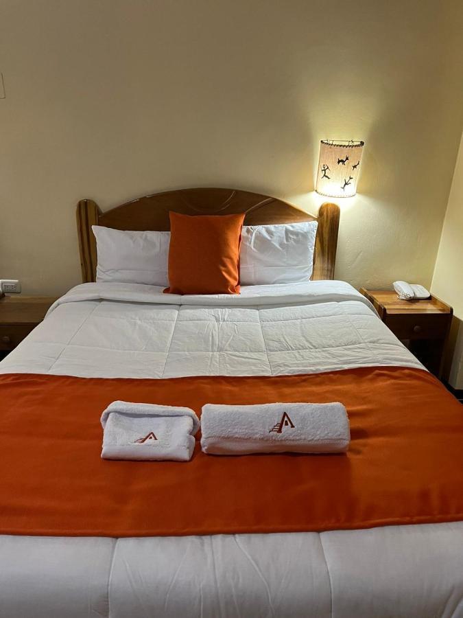 Hostal Andenes De Alabado Hotel Куско Екстериор снимка