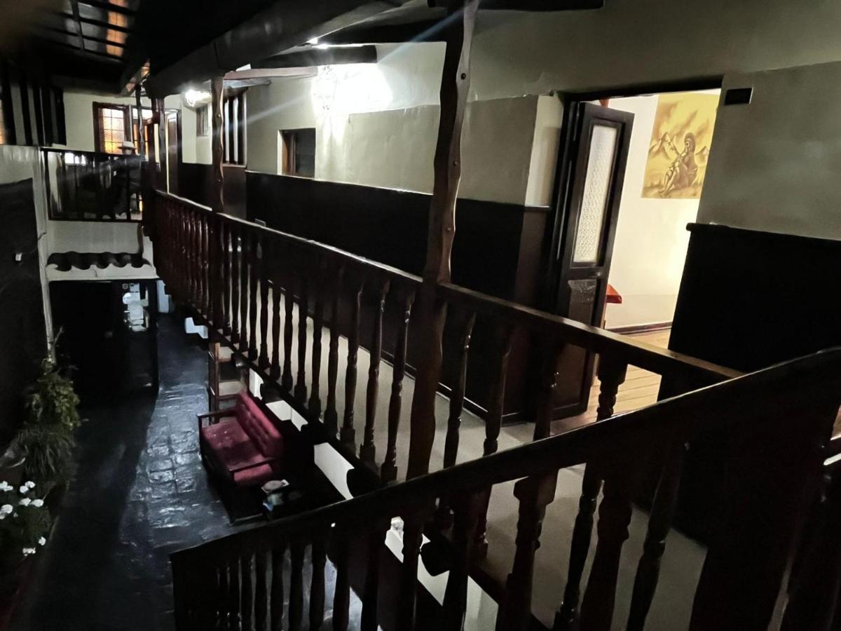 Hostal Andenes De Alabado Hotel Куско Екстериор снимка